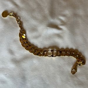 100% authentic Christian Dior Montaigne Bracelet